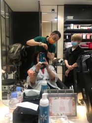 -HAIR CORNER