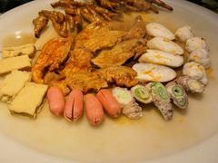石板烤肉-冰冰龙虾·江湖菜·花园江景餐厅