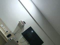 -怡莱精品酒店(苏州新区何山地铁站店)