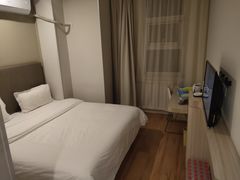 -汉庭(天津滨江道步行街店)