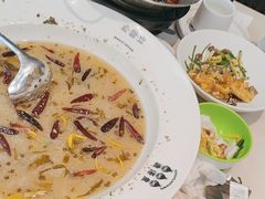 -渔语鱼酸菜鱼新川菜(来福士店)