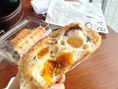 -沁屋面包店(人民东路店)