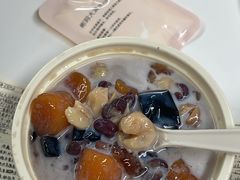 -彬媽糖水(侨鑫国际店)