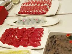 -海底捞火锅鲜切牛肉主题店(长寿路店)