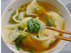 荠菜大馄饨-丑吧贵(骑龙巷店)