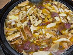-一朵菌·野生菌探索家火锅(南亚店)