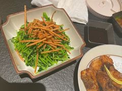 热拌撒子豆苗-锦荟JINHUI·浙江小馆(上海荟聚店)