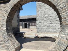 -清风小镇闯关东影视基地