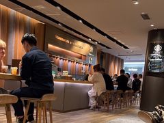 -星巴克臻选(济南恒隆店)