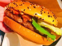 肉酱安格斯厚牛堡-麦当劳(天骄店)