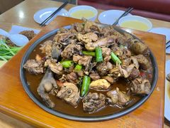 -八两八金·莱芜特色炒鸡(市南漳浦路店)