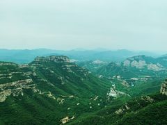 -抱犊寨风景区