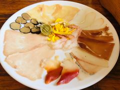 -桥香园过桥米线(国贸店)