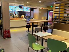 -麦当劳(百荣世贸商城店)