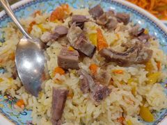 -汗腾格里·风味餐厅(新疆驻京办店)