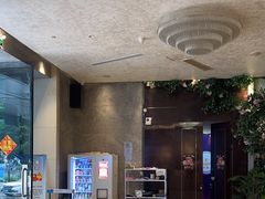 -粤塔x电竞酒店(深圳龙华大浪后浪新天地店)