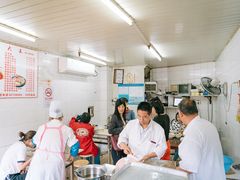 大堂-黄阿姨锅贴大王(万航渡路店)