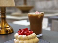 -潮一不贰·法式甜品·生日蛋糕·西式简餐(外滩店)