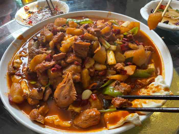 福顺祥大盘鸡(临潼店)-"每次和朋友们只要去临潼晚餐必安排这家大盘.