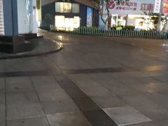 -欢乐迪KTV(南坪上海城店)