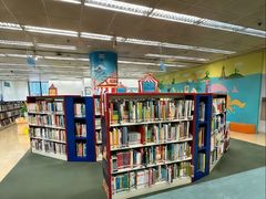 -屯门公共图书馆