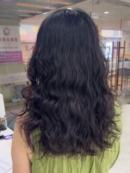 -镁连社·美联社