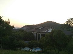 -绍兴鉴湖君澜大酒店