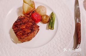 M6 Sirloin Steak