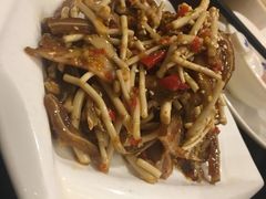 -老来福·非遗酸汤兔(凯旋路店)