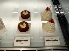 -潮一不贰·法式甜品·生日蛋糕·西式简餐(外滩店)