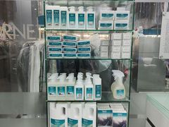-福奈特洗衣·洗鞋·奢侈品护理(浦东南路店)