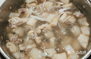 Special Bamboo Shoot Chicken