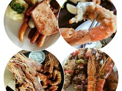 -LENBACH兰巴赫西餐啤酒坊(大连东港店)