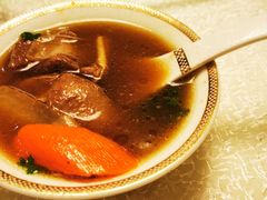 羊肉煲-御龙阁海鲜酒楼