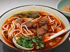 -鑫花溪牛肉米粉(凤凰街创始总店)