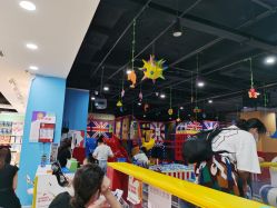 -苏宁红孩子(F6漫时区店)