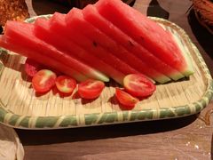 -有红鸡毛店·川菜(建设路店)