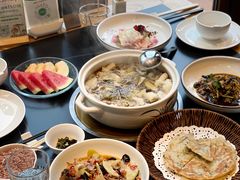 -黔蘑菇四季餐厅(观山湖店)