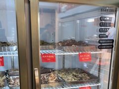 -金鼎雪山牦牛杂火锅(理县总店)
