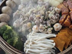 -山食炊桑拿鸡·又山私房菜