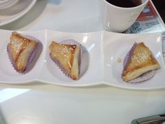 -新大咀港式茶餐厅(宝山万达店)