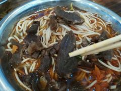 -薛记襄阳香辣牛肉面(平安路店)