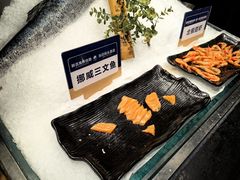 -钱小奴海鲜自助黑金店(杭州滨江龙湖店)