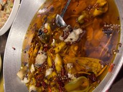 水煮鱼-日进一片海.生腌海鲜火锅.宵夜烧烤(三里屯总店)