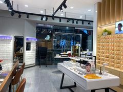 -一代眼镜·蔡司配镜(浦东大拇指广场店)