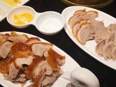 精品烤鸭-皇城根·烤鸭·鱼头·家常菜(欧亚大观乐活城店)