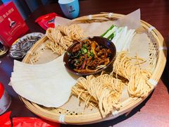 -魏铭鱼头捞饭(晋阳路店)