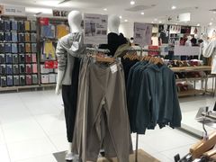 -优衣库(上海正大广场店)