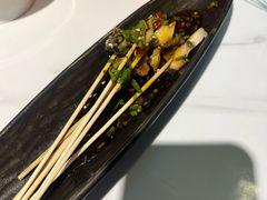 -嗨辣小聚·盘锦河蟹·海鲜烧烤龙虾(盘锦十年好店)