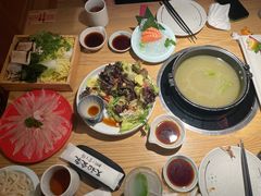-大和食乐·鲜和牛酸汤火锅(环宇荟店)